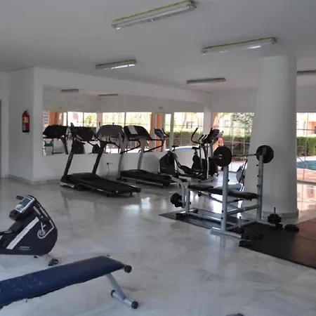 Hacienda Del Sol, 6 Pools, Jacuzzi, Sauna Padel! * 埃斯特波纳