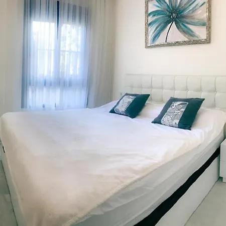 Hacienda Del Sol, 6 Pools, Jacuzzi, Sauna Padel! Апартаменты