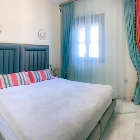 Hacienda Del Sol, 6 Pools, Jacuzzi, Sauna Padel! Эстепона